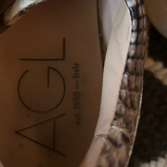 EUC AGL Attilio Giusti Leombruni Snakeskin Leather Sneakers 38.5 of Size 8.5 - Picture 5 of 10